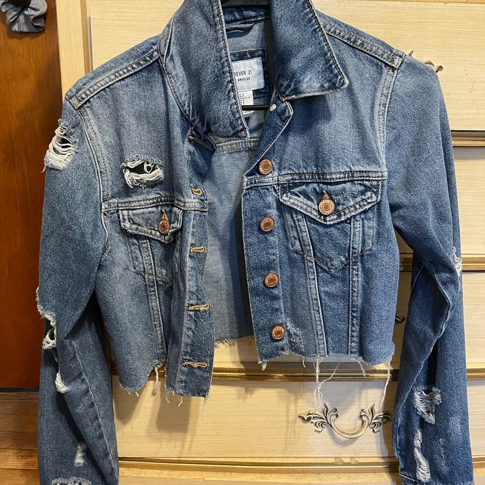 never worn - Picture 2 of 2